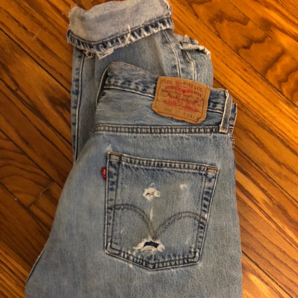 Distressed Levi’s 501 size 31